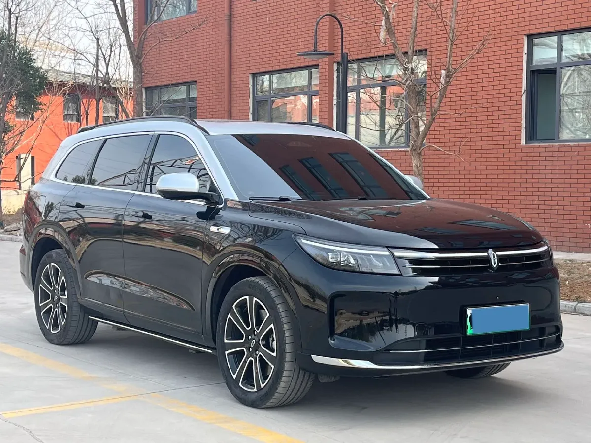2024 AITO AITO M7 1.5T 152HP L4 REEV 42KWH,autocango,china used car exporter,china ev exporter,chinese used car exporter,chinese used ev exporter
