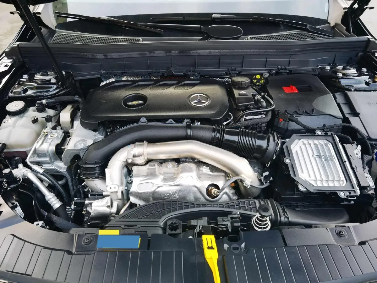2025 Mercedes-Benz GLB Class 2.0T 190HP L4 8DCT,autocango,china used car exporter,china ev exporter,chinese used car exporter,chinese used ev exporter