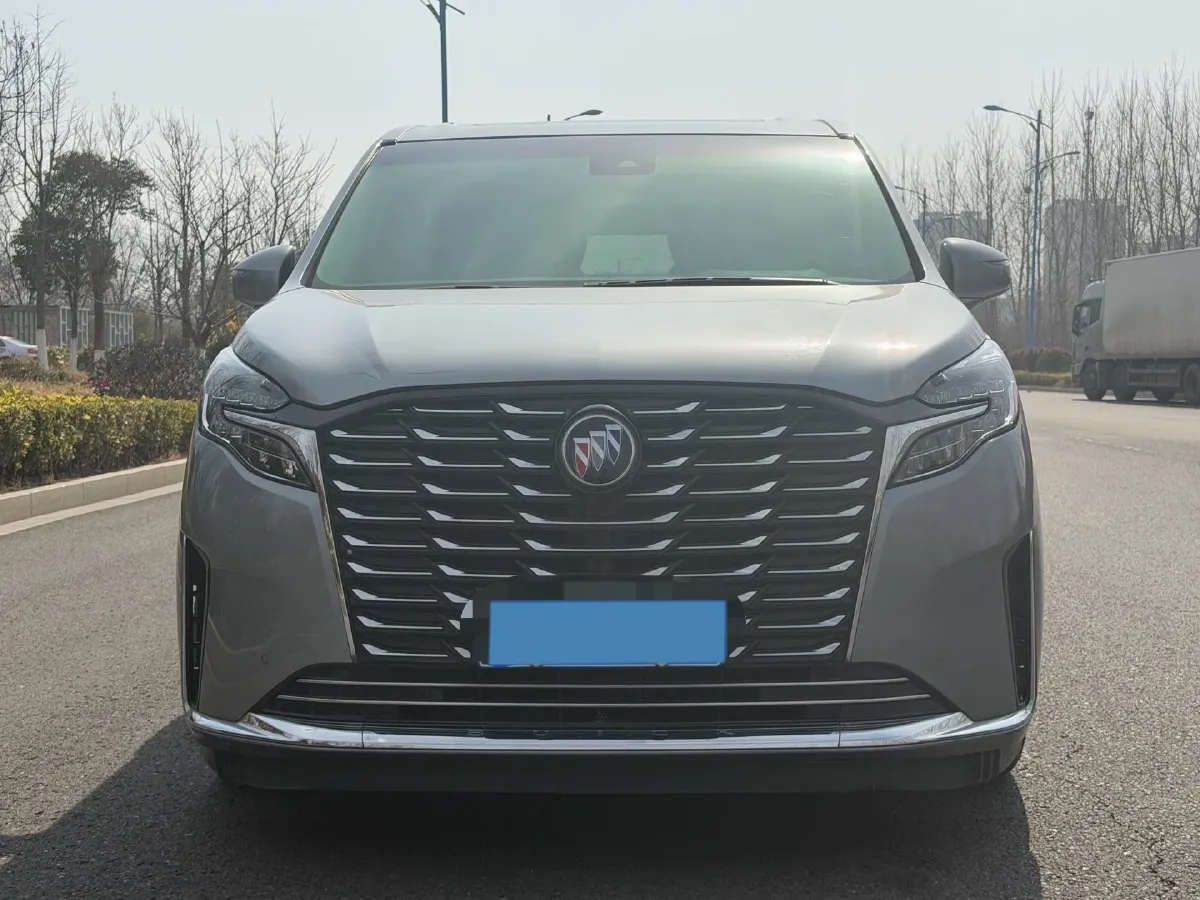 2023 Buick GL8 2.0T 237HP L4 9AT,autocango,china used car exporter,china ev exporter,chinese used car exporter,chinese used ev exporter