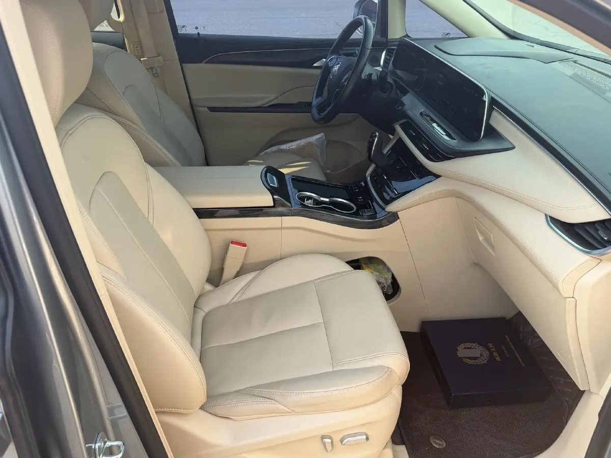 2023 Buick GL8 2.0T 237HP L4 9AT,autocango,china used car exporter,china ev exporter,chinese used car exporter,chinese used ev exporter