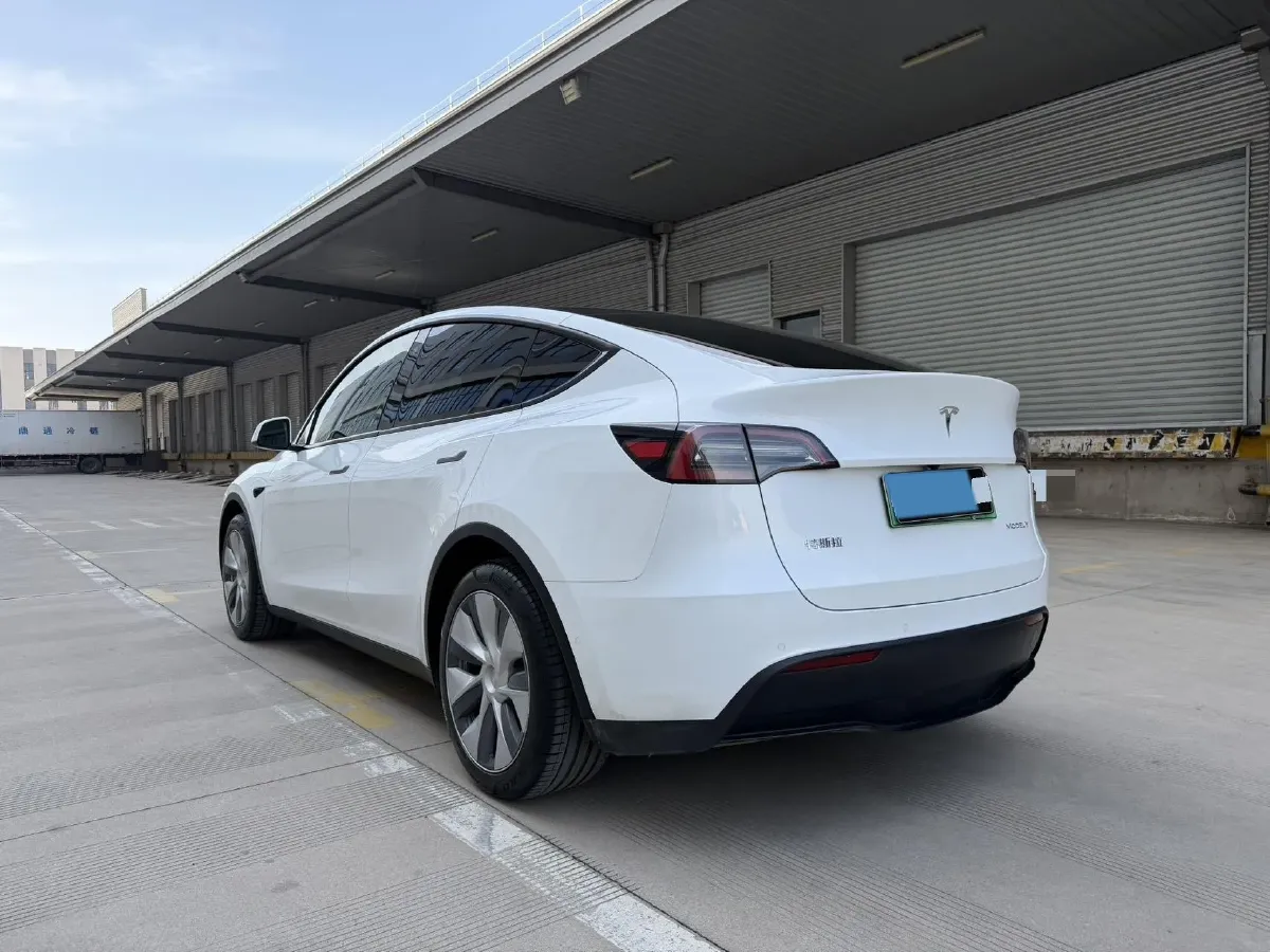 2022 Tesla Model Y BEV 60KWH,autocango,china used car exporter,china ev exporter,chinese used car exporter,chinese used ev exporter
