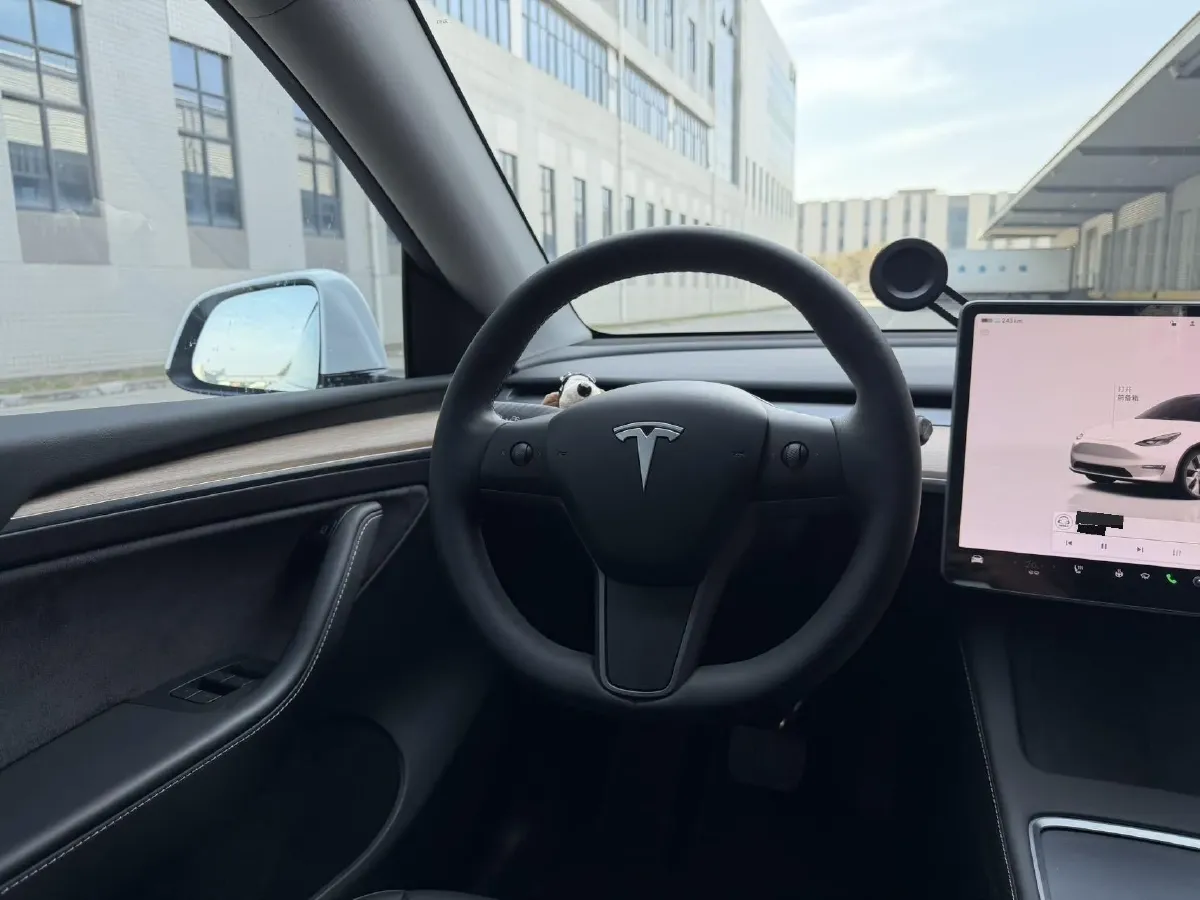 2022 Tesla Model Y BEV 60KWH,autocango,china used car exporter,china ev exporter,chinese used car exporter,chinese used ev exporter