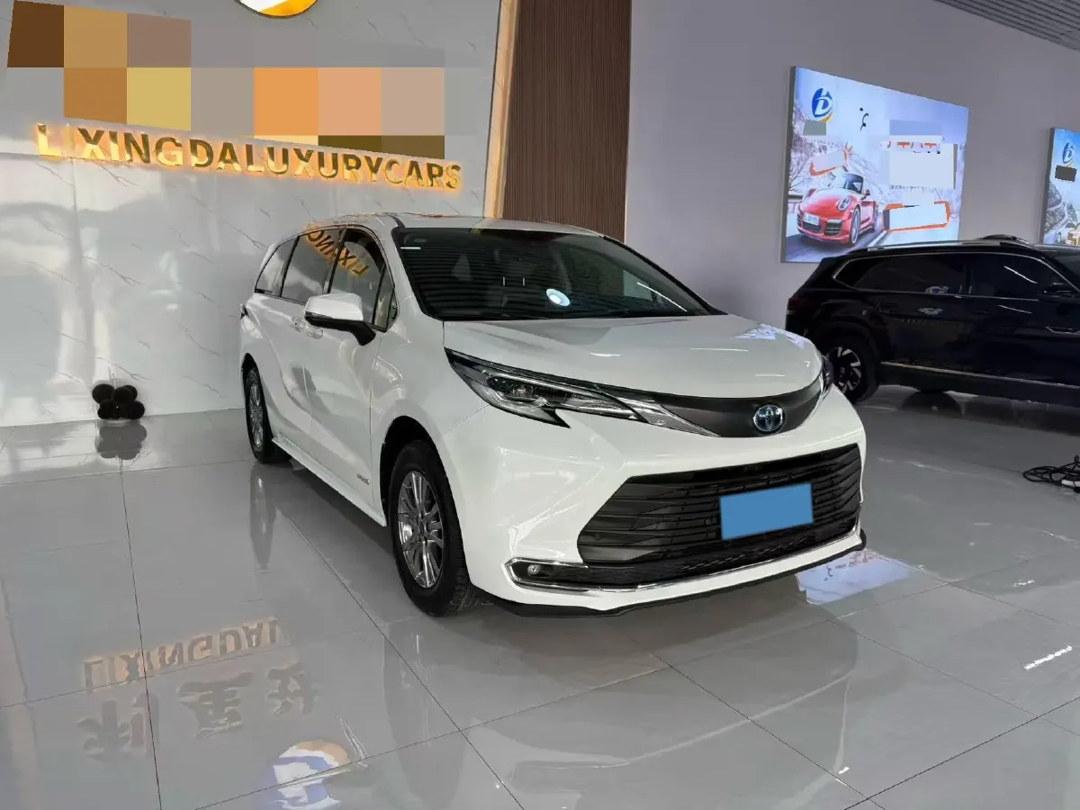 2023 Toyota Sienna 2.5L 189HP L4 E-CVT Hybrid,autocango,china used car exporter,china ev exporter,chinese used car exporter,chinese used ev exporter