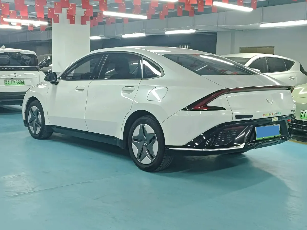 2024 WuLing E5 BEV 41.9KWH,autocango,china used car exporter,china ev exporter,chinese used car exporter,chinese used ev exporter