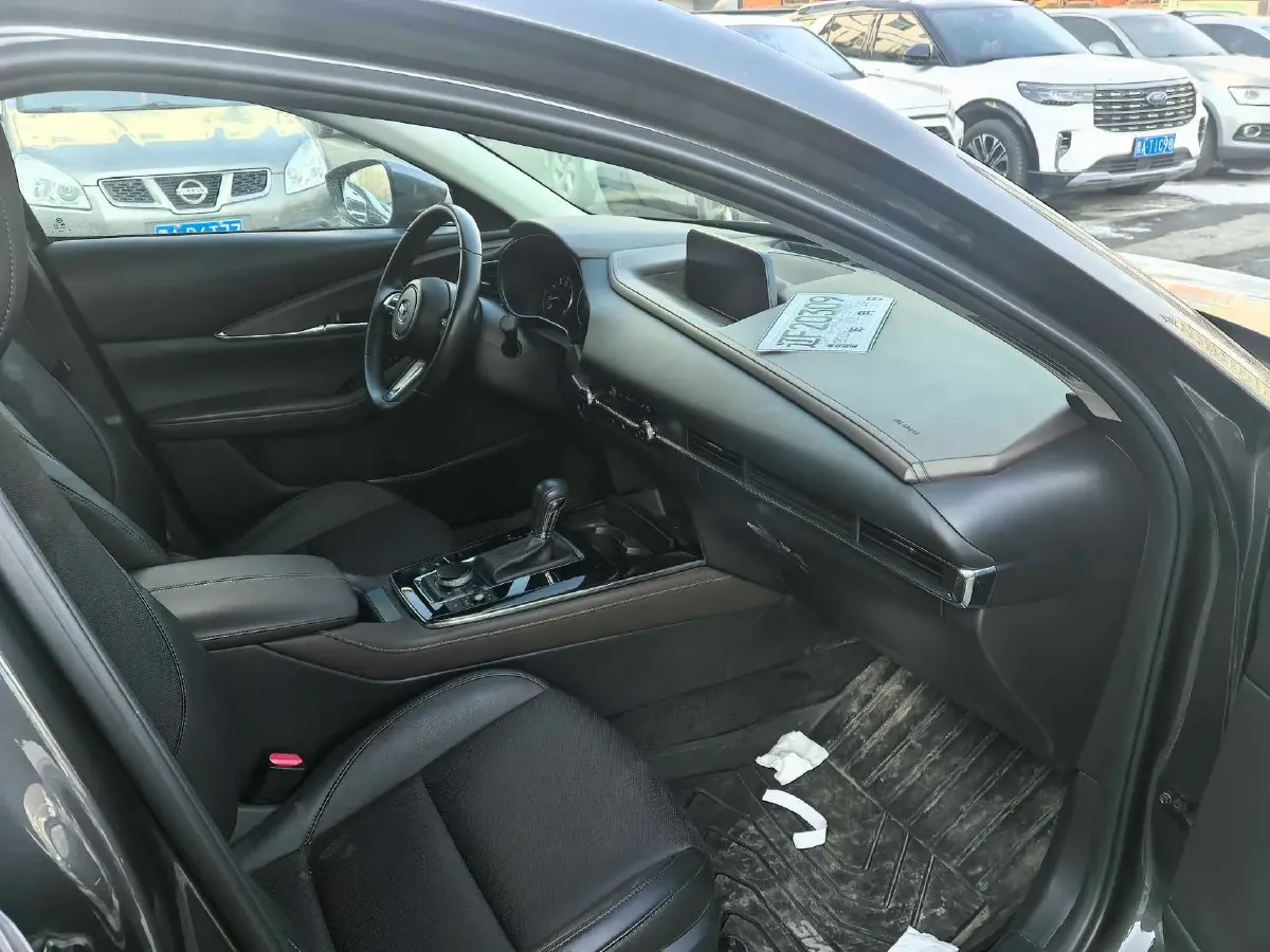 2022 Mazda CX-30 2.0L 158HP L4 6AT,autocango,china used car exporter,china ev exporter,chinese used car exporter,chinese used ev exporter