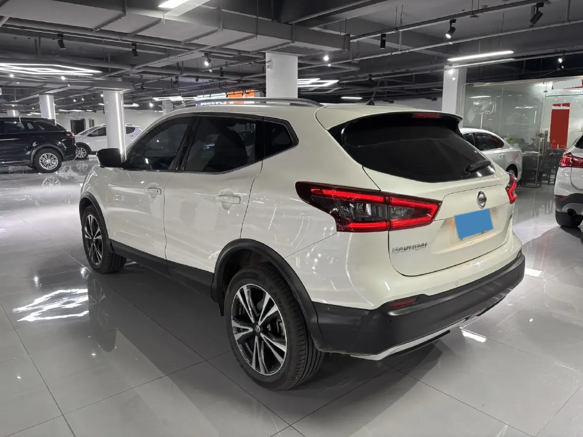 2021 Nissan Qashqai 2.0L 151HP L4 CVT,autocango,china used car exporter,china ev exporter,chinese used car exporter,chinese used ev exporter