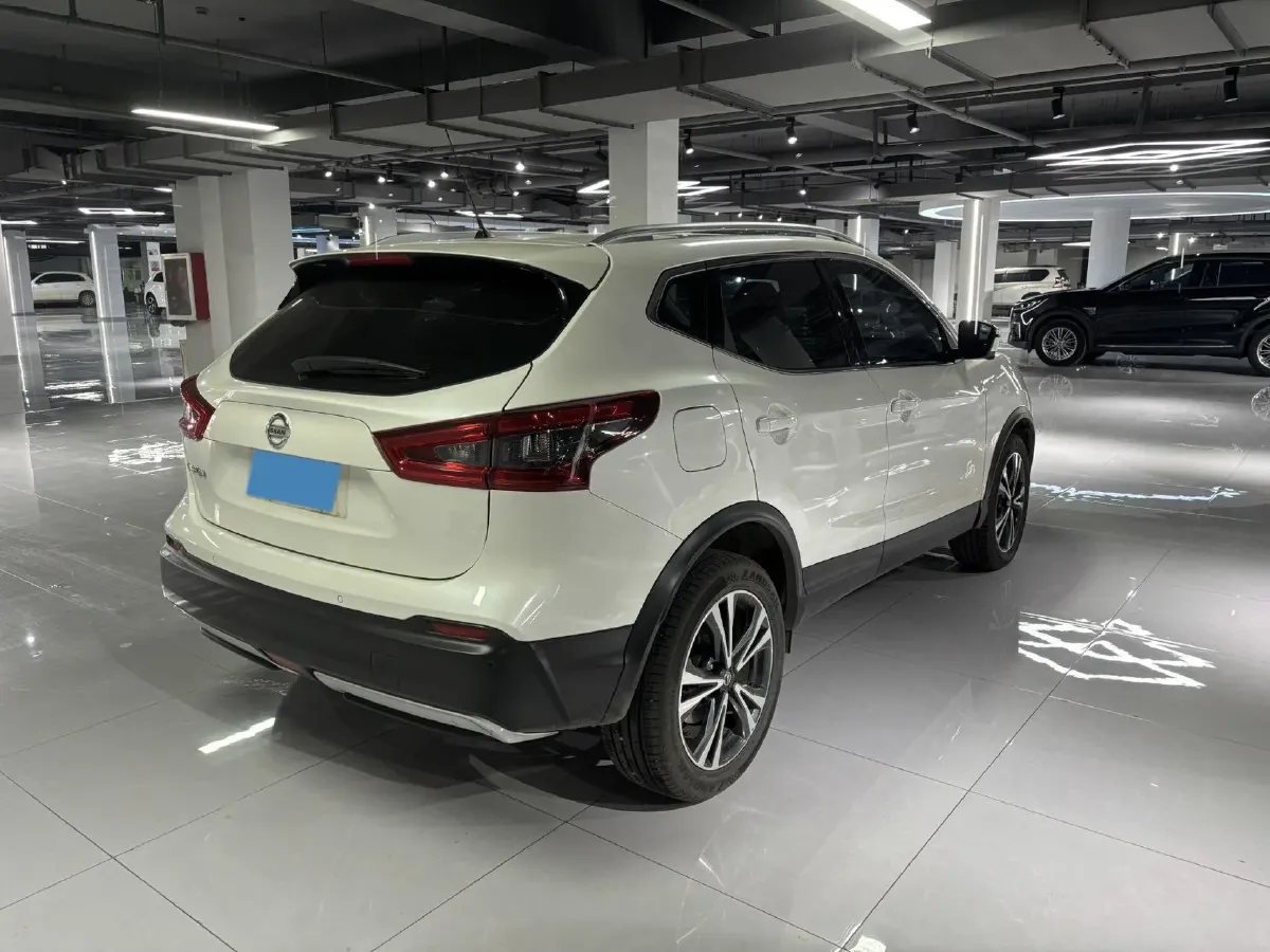 2021 Nissan Qashqai 2.0L 151HP L4 CVT,autocango,china used car exporter,china ev exporter,chinese used car exporter,chinese used ev exporter
