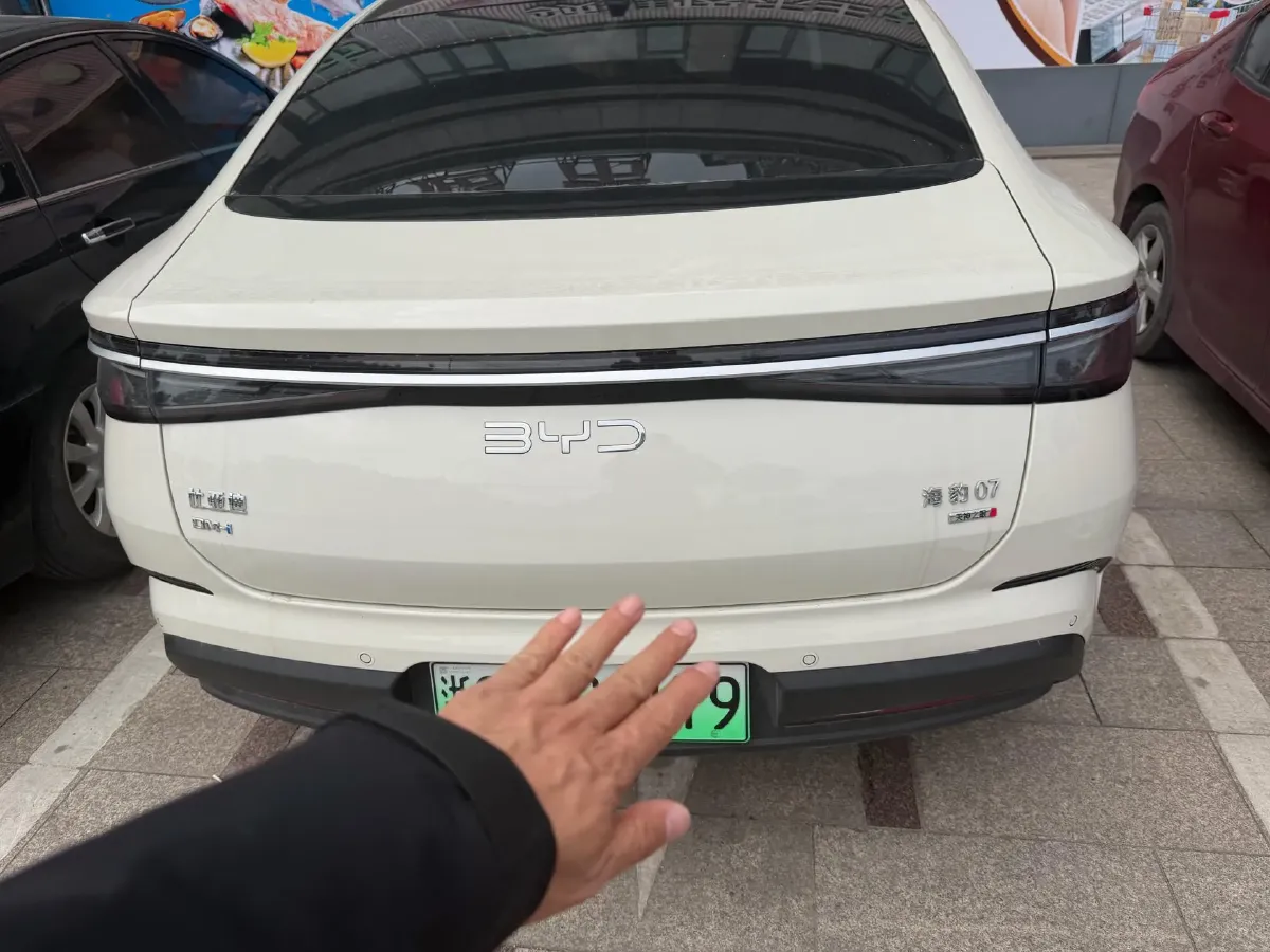 2025 BYD Seal07 DM-i 1.5T 156HP L4 E-CVT PHEV 17.6KWH,autocango,china used car exporter,china ev exporter,chinese used car exporter,chinese used ev exporter