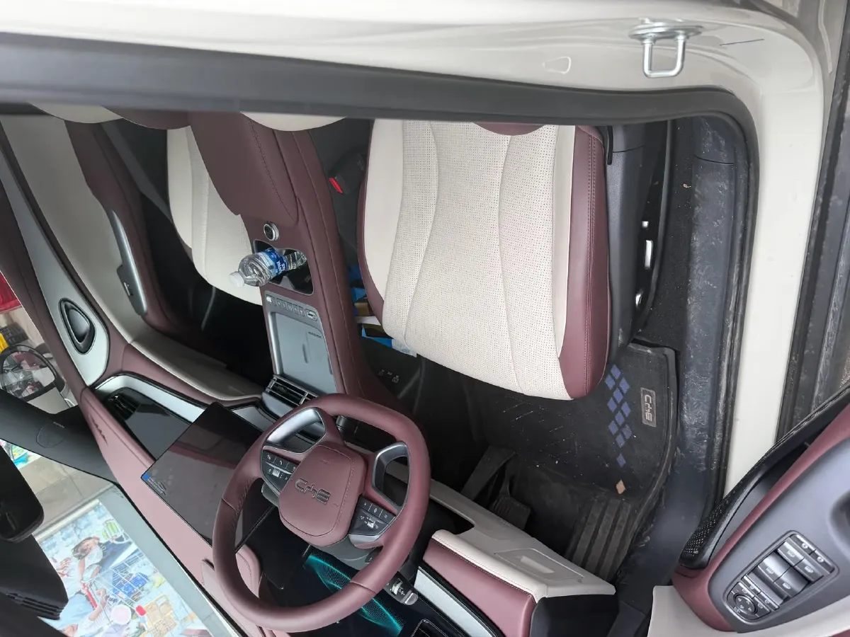 2025 BYD Seal07 DM-i 1.5T 156HP L4 E-CVT PHEV 17.6KWH,autocango,china used car exporter,china ev exporter,chinese used car exporter,chinese used ev exporter