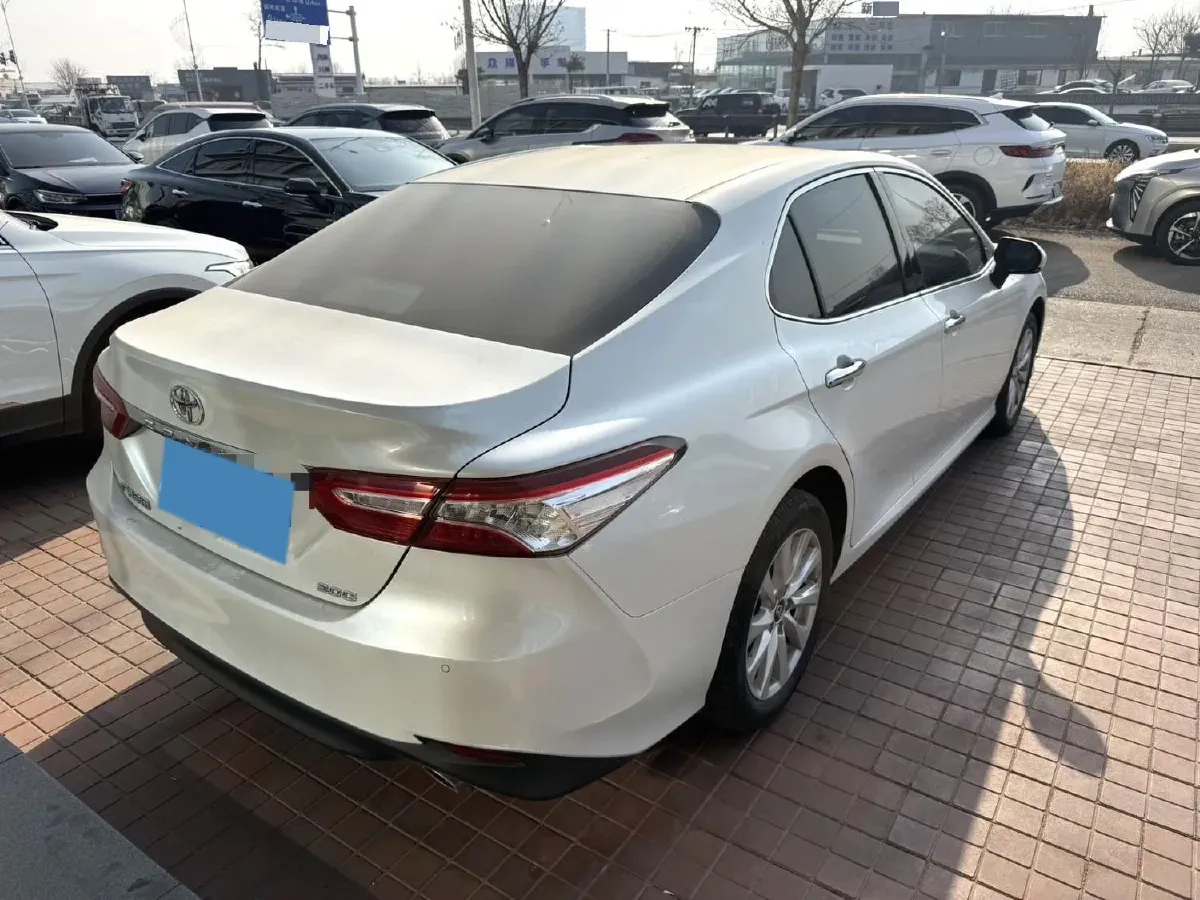 2019 Toyota Camry 2.0L 178HP L4 CVT,autocango,china used car exporter,china ev exporter,chinese used car exporter,chinese used ev exporter