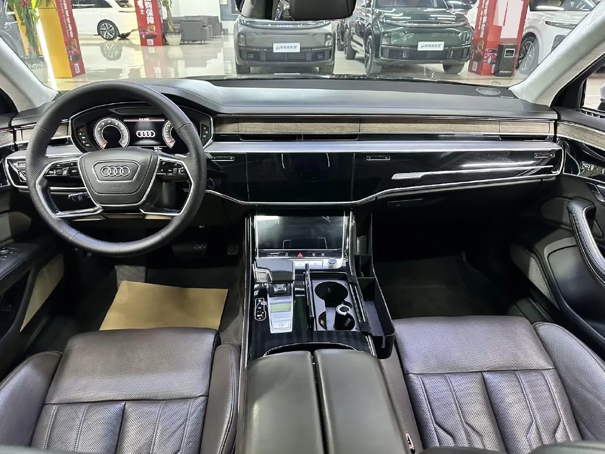 2021 Audi A8 3.0T 340HP V6 8AT,autocango,china used car exporter,china ev exporter,chinese used car exporter,chinese used ev exporter