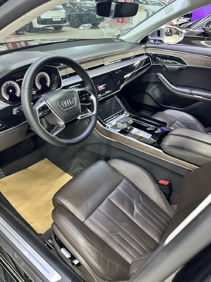 2021 Audi A8 3.0T 340HP V6 8AT,autocango,china used car exporter,china ev exporter,chinese used car exporter,chinese used ev exporter