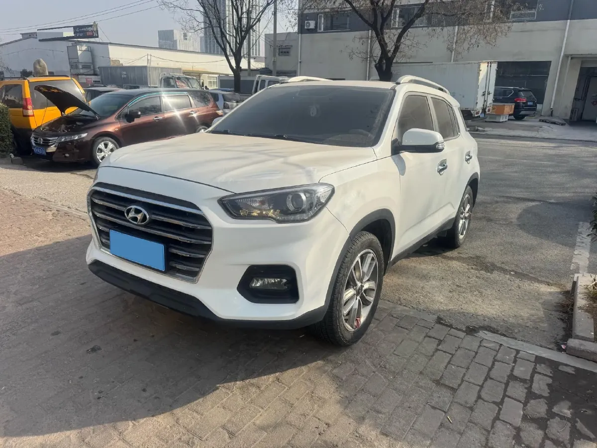 2018 Hyundai ix35 2.0L 160HP L4 6AT,autocango,china used car exporter,china ev exporter,chinese used car exporter,chinese used ev exporter