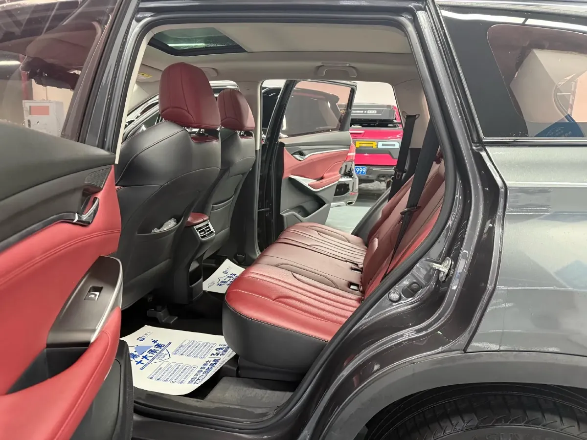 2020 ChangAn CS75 Plus 1.5T 178HP L4 6AT,autocango,china used car exporter,china ev exporter,chinese used car exporter,chinese used ev exporter