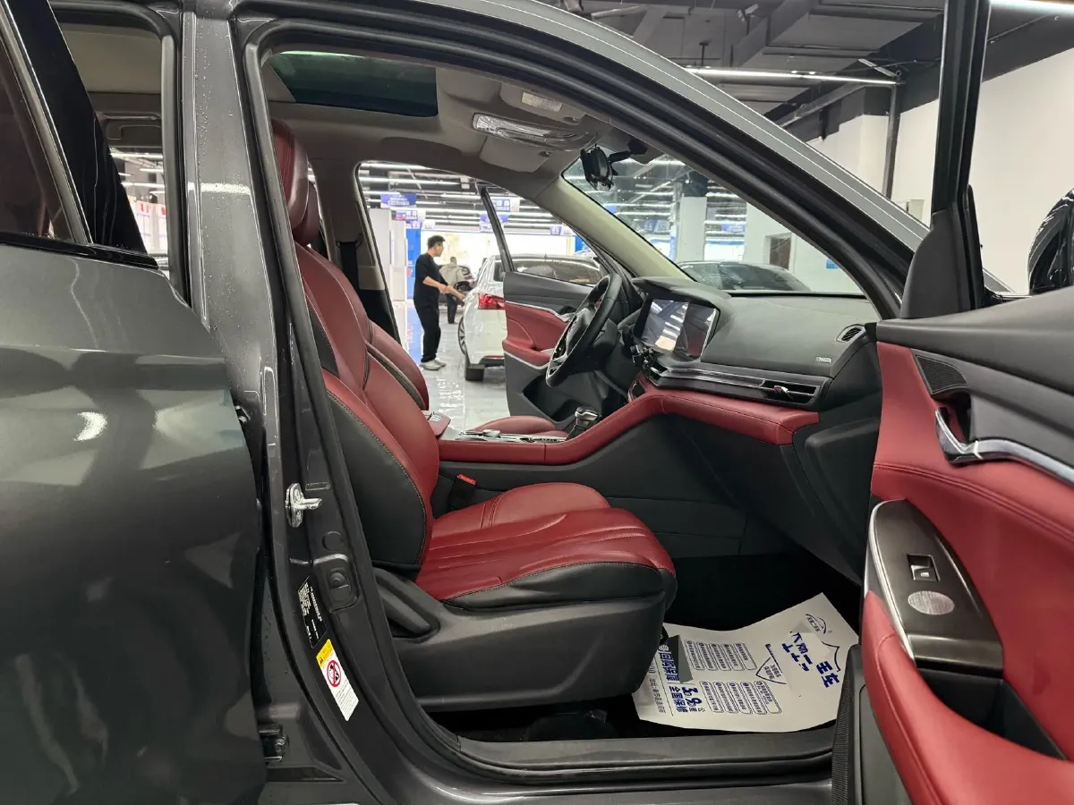 2020 ChangAn CS75 Plus 1.5T 178HP L4 6AT,autocango,china used car exporter,china ev exporter,chinese used car exporter,chinese used ev exporter