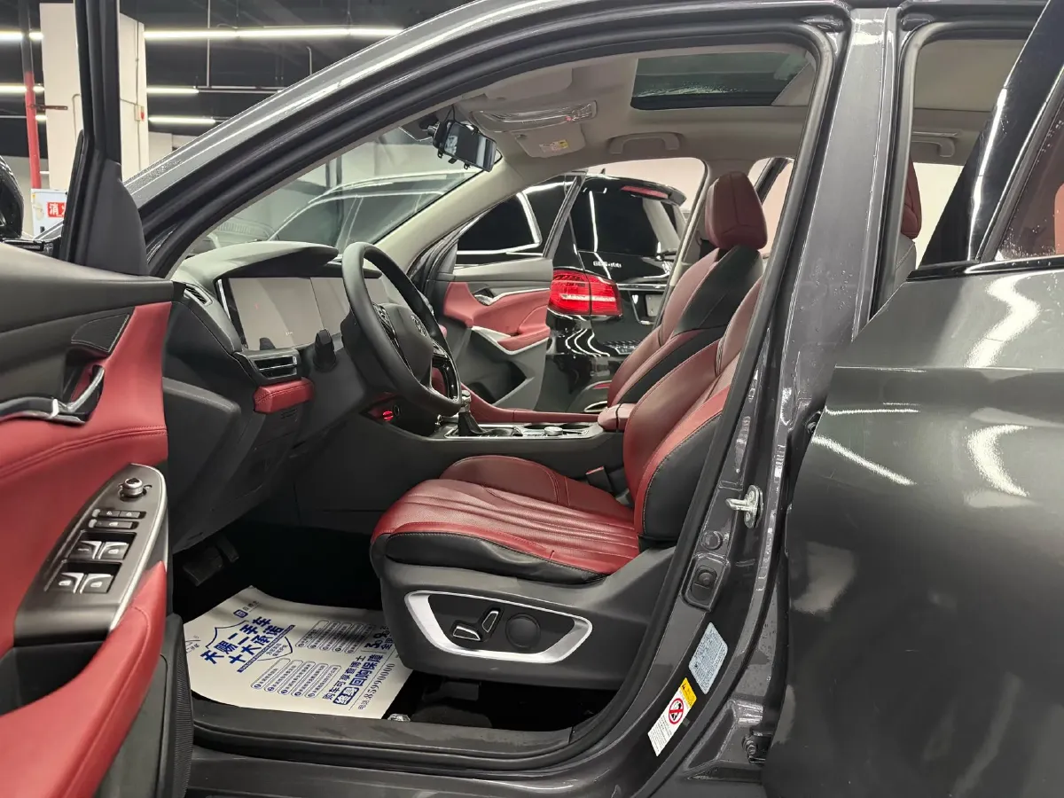 2020 ChangAn CS75 Plus 1.5T 178HP L4 6AT,autocango,china used car exporter,china ev exporter,chinese used car exporter,chinese used ev exporter