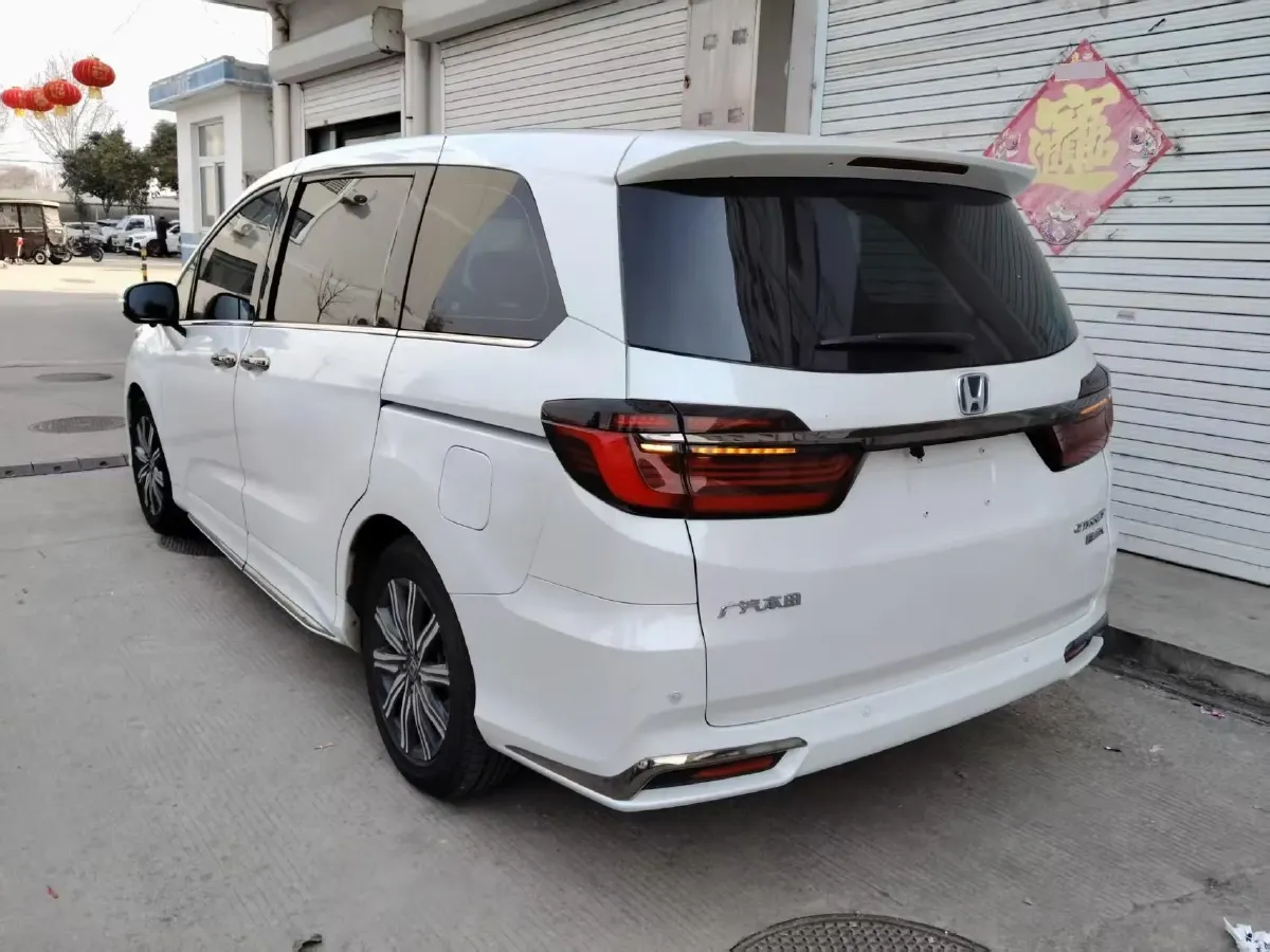 2022 Honda Odyssey 2.0L 146HP L4 E-CVT Hybrid,autocango,china used car exporter,china ev exporter,chinese used car exporter,chinese used ev exporter