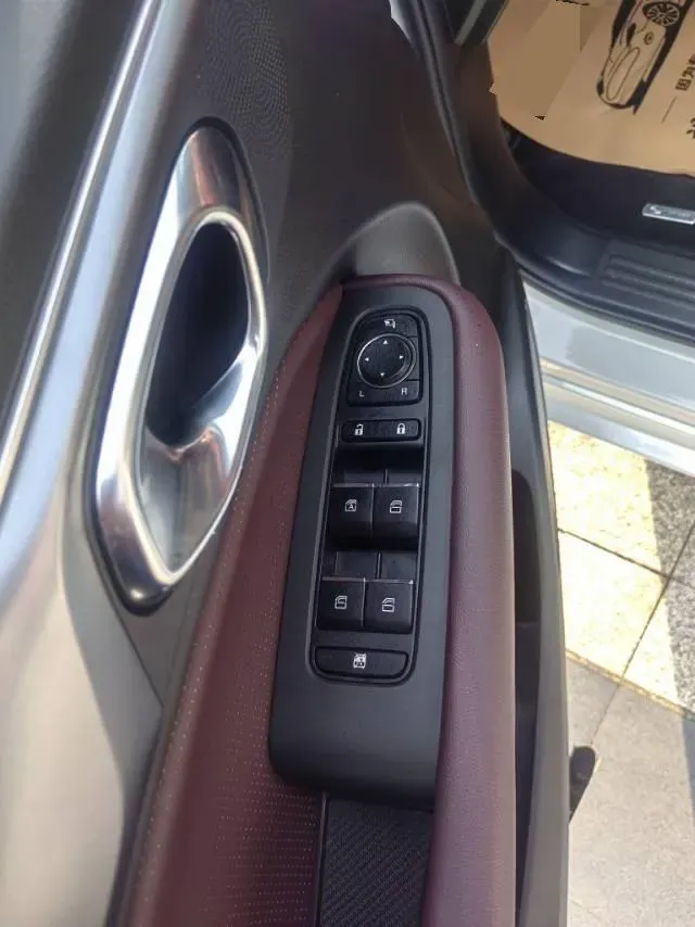 2023 GAC Trumpchi M6 1.5T 177HP L4 7DCT,autocango,china used car exporter,china ev exporter,chinese used car exporter,chinese used ev exporter