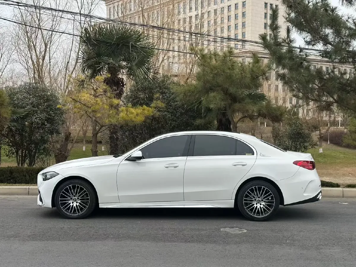 2023 Mercedes-Benz C Class 1.5T 204HP L4 9AT,autocango,china used car exporter,china ev exporter,chinese used car exporter,chinese used ev exporter