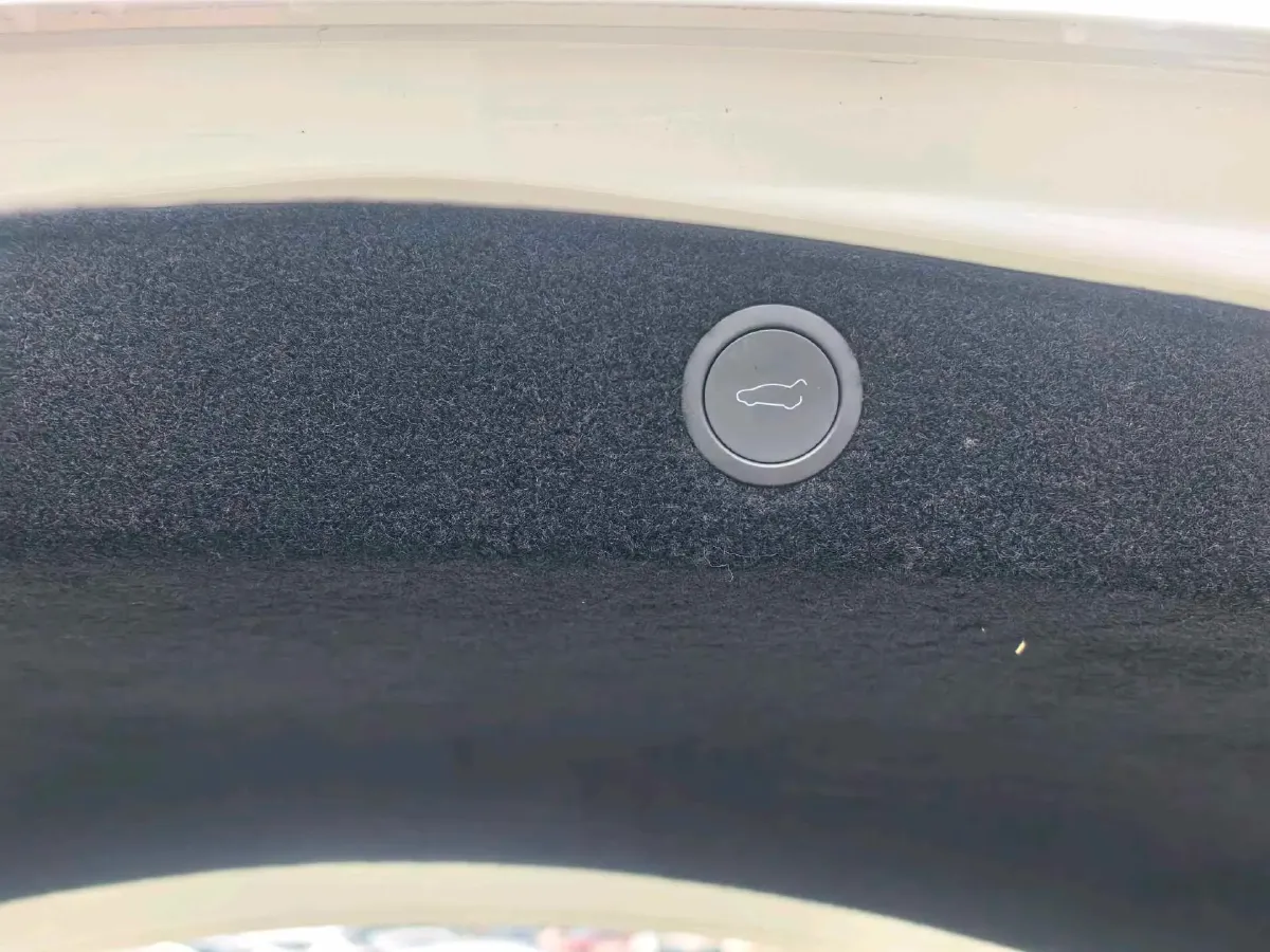 2023 Buick EnvisionPlus 2.0T 237HP L4 9AT,autocango,china used car exporter,china ev exporter,chinese used car exporter,chinese used ev exporter