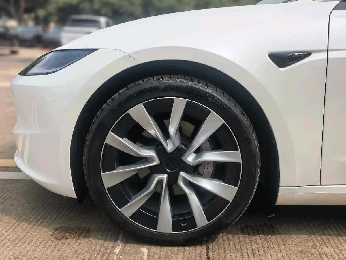 2023 Buick EnvisionPlus 2.0T 237HP L4 9AT,autocango,china used car exporter,china ev exporter,chinese used car exporter,chinese used ev exporter