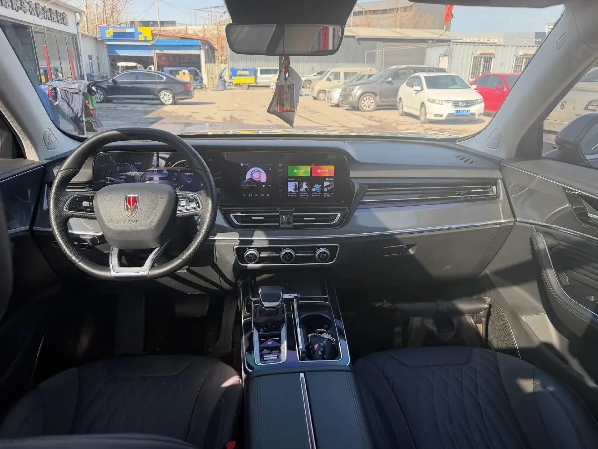 2023 HongQi HS5 2.0T 252HP L4 8AT,autocango,china used car exporter,china ev exporter,chinese used car exporter,chinese used ev exporter