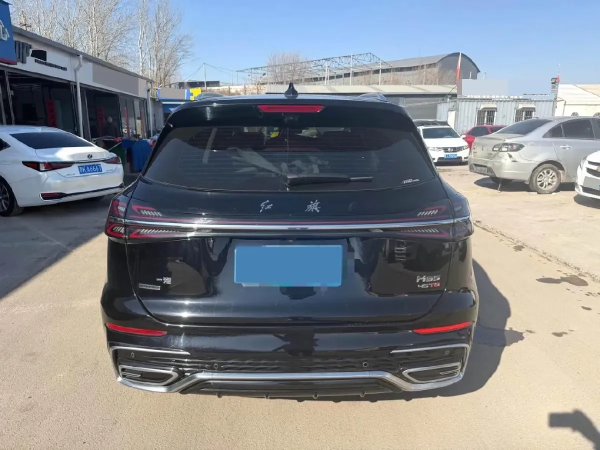 2023 HongQi HS5 2.0T 252HP L4 8AT,autocango,china used car exporter,china ev exporter,chinese used car exporter,chinese used ev exporter