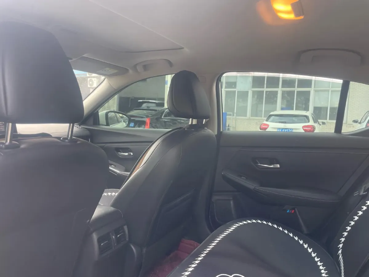 2021 Nissan Sylphy 1.6L 135HP L4 CVT,autocango,china used car exporter,china ev exporter,chinese used car exporter,chinese used ev exporter