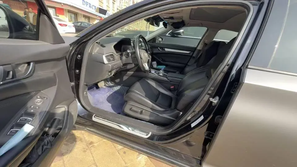 2021 Honda Accord 1.5T 194HP L4 CVT,autocango,china used car exporter,china ev exporter,chinese used car exporter,chinese used ev exporter