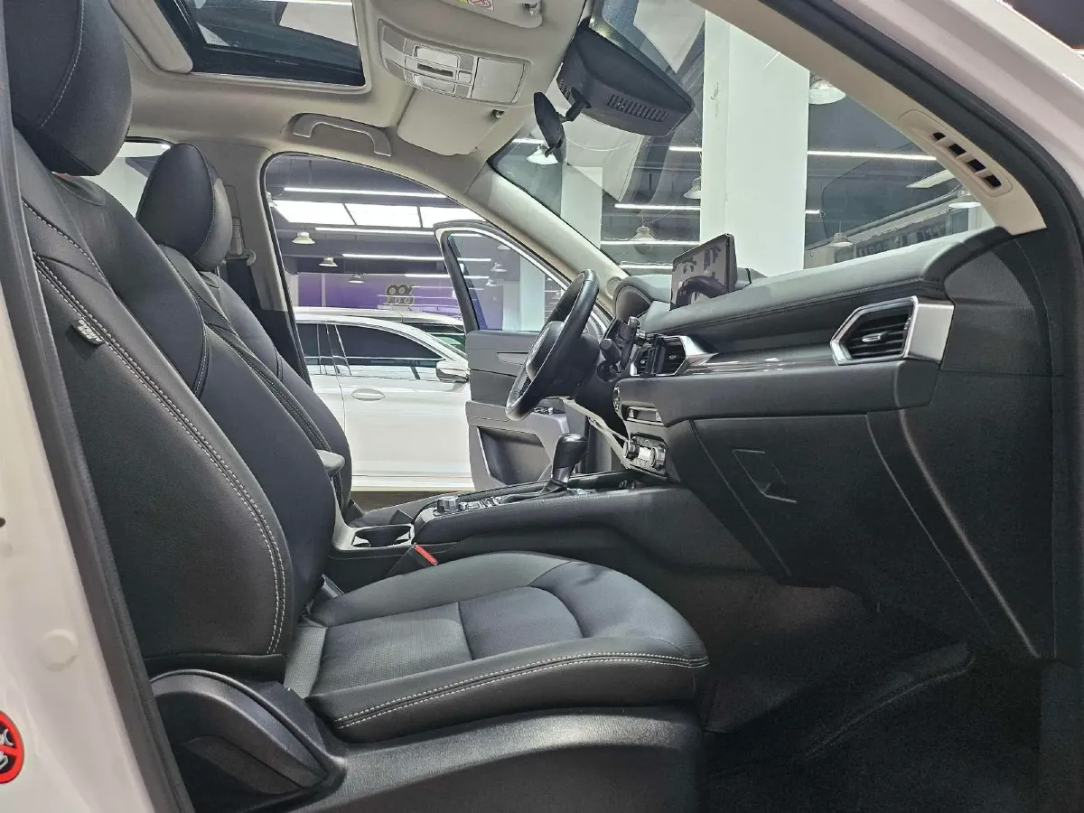 2022 Hyundai Tucson 2.0L 150HP L4 6AT Hybrid,autocango,china used car exporter,china ev exporter,chinese used car exporter,chinese used ev exporter