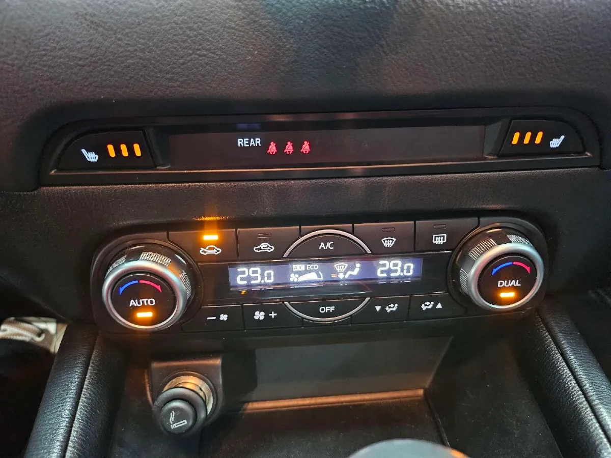 2022 Hyundai Tucson 2.0L 150HP L4 6AT Hybrid,autocango,china used car exporter,china ev exporter,chinese used car exporter,chinese used ev exporter