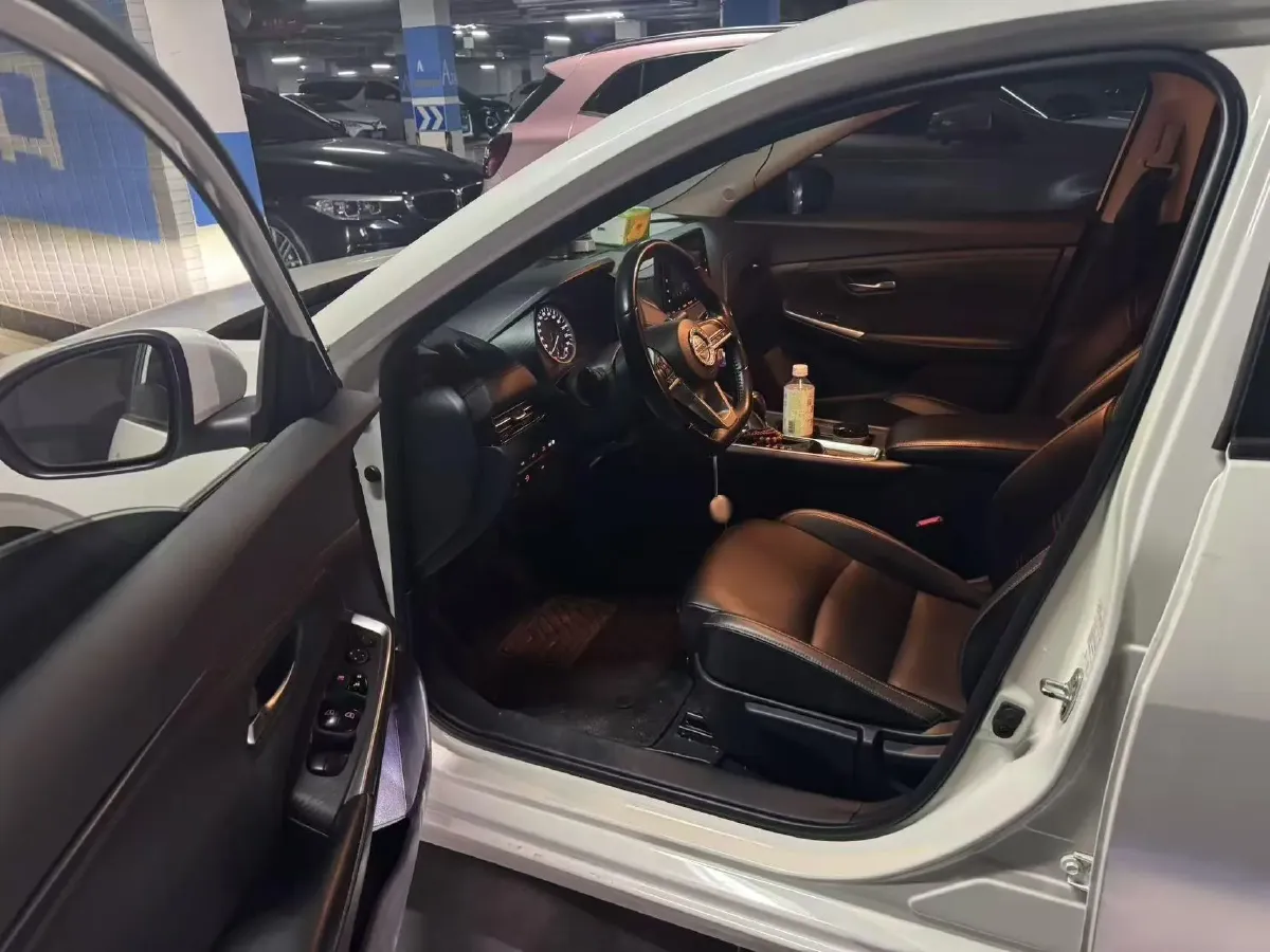 2022 Nissan Sylphy 1.6L 135HP L4 CVT,autocango,china used car exporter,china ev exporter,chinese used car exporter,chinese used ev exporter