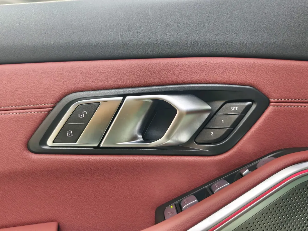 2024 BMW 3 Series 2.0T 184HP L4 8AT,autocango,china used car exporter,china ev exporter,chinese used car exporter,chinese used ev exporter