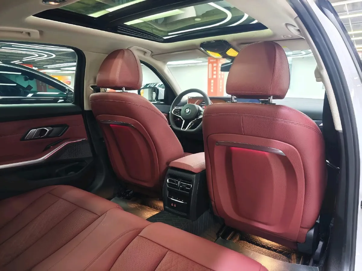 2024 BMW 3 Series 2.0T 184HP L4 8AT,autocango,china used car exporter,china ev exporter,chinese used car exporter,chinese used ev exporter