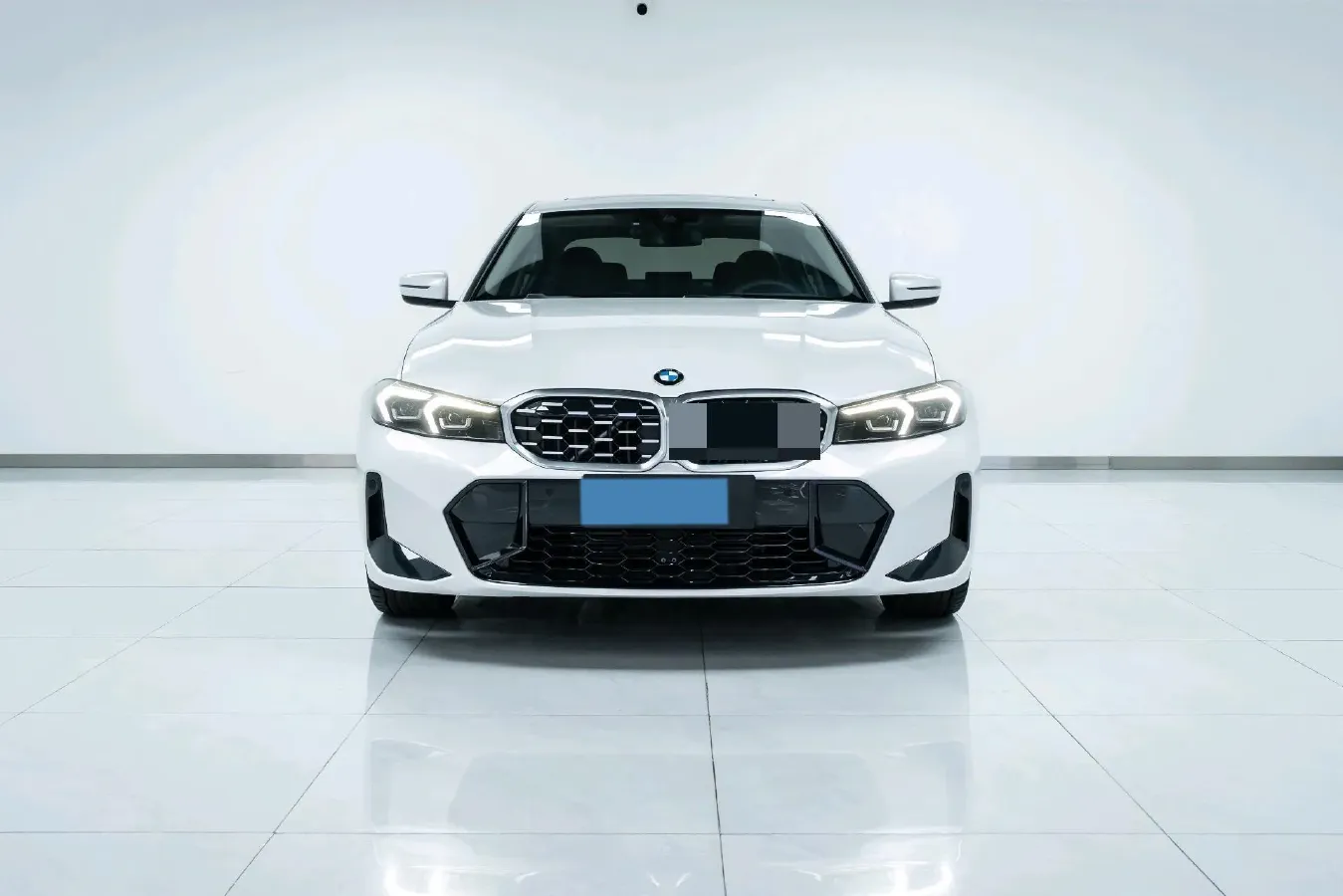 2024 BMW 3 Series 2.0T 184HP L4 8AT,autocango,china used car exporter,china ev exporter,chinese used car exporter,chinese used ev exporter