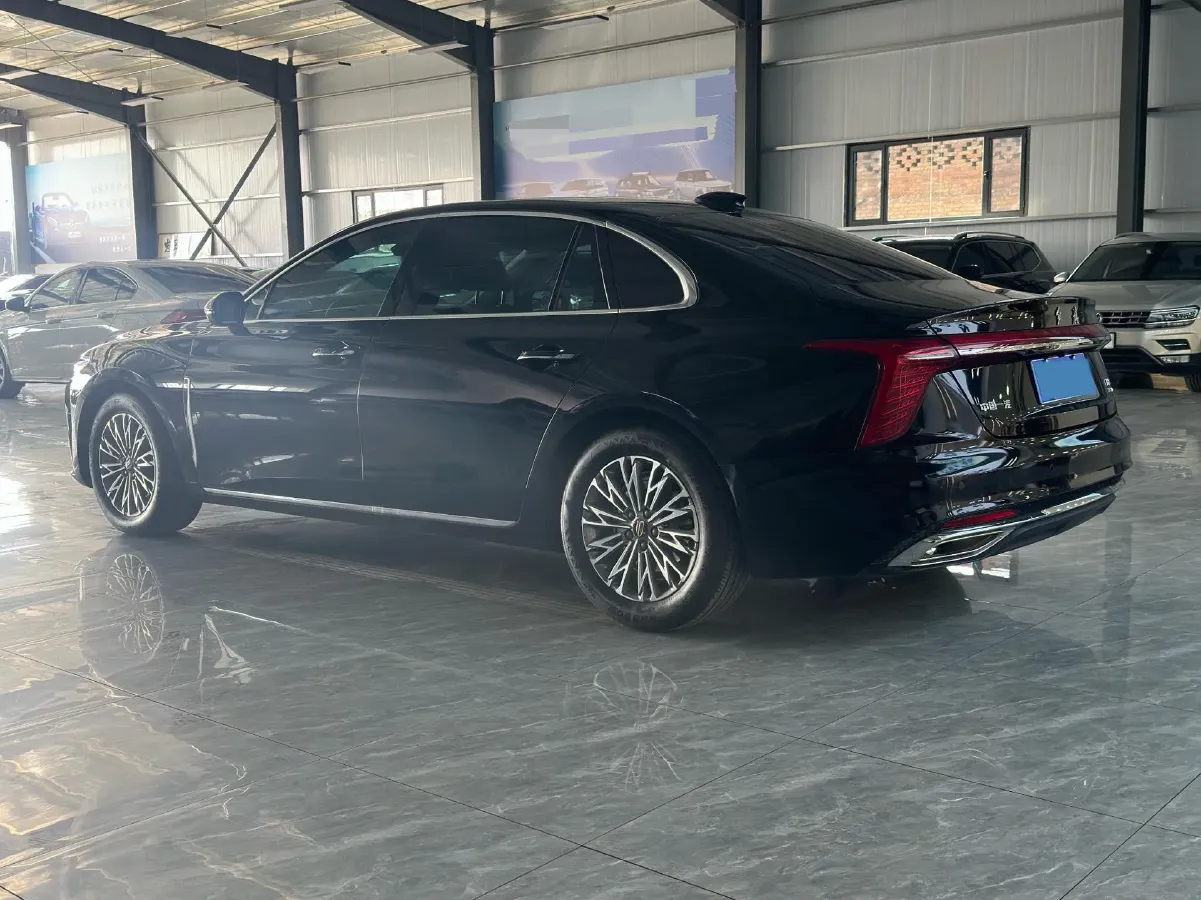 2024 HongQi H5 1.5T 169HP L4 7DCT,autocango,china used car exporter,china ev exporter,chinese used car exporter,chinese used ev exporter