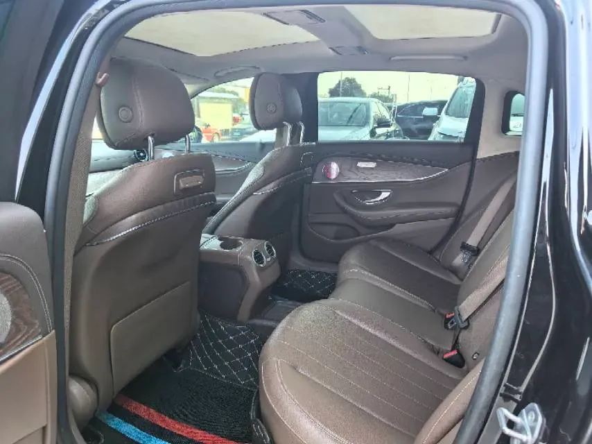 2020 Mercedes-Benz E Class 2.0T 258HP L4 9AT,autocango,china used car exporter,china ev exporter,chinese used car exporter,chinese used ev exporter