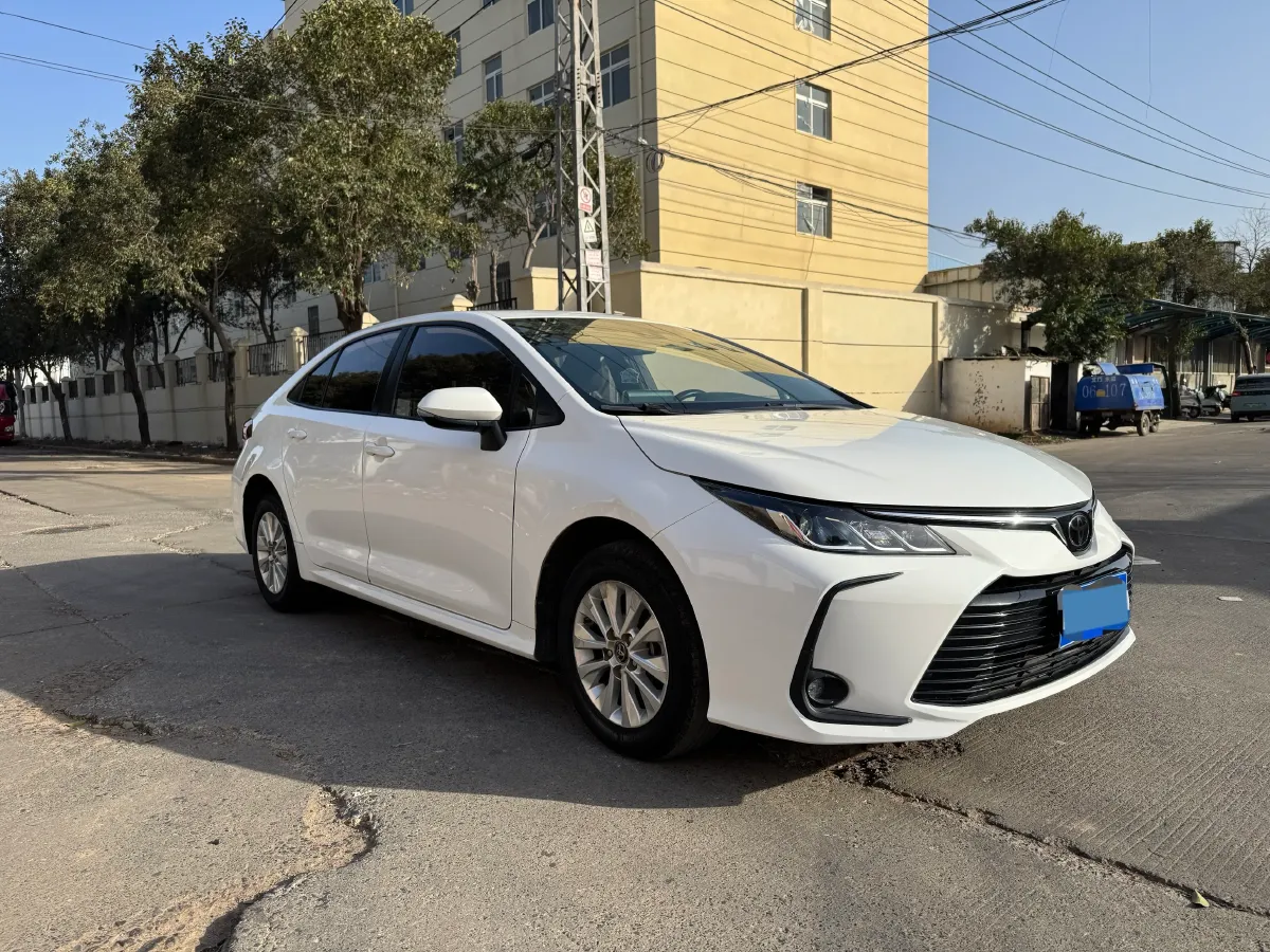 2021 Toyota Corolla 1.2T 116HP L4 CVT,autocango,china used car exporter,china ev exporter,chinese used car exporter,chinese used ev exporter