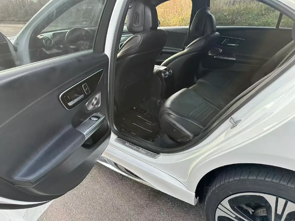 2022 Mercedes-Benz C Class 1.5T 204HP L4 9AT,autocango,china used car exporter,china ev exporter,chinese used car exporter,chinese used ev exporter