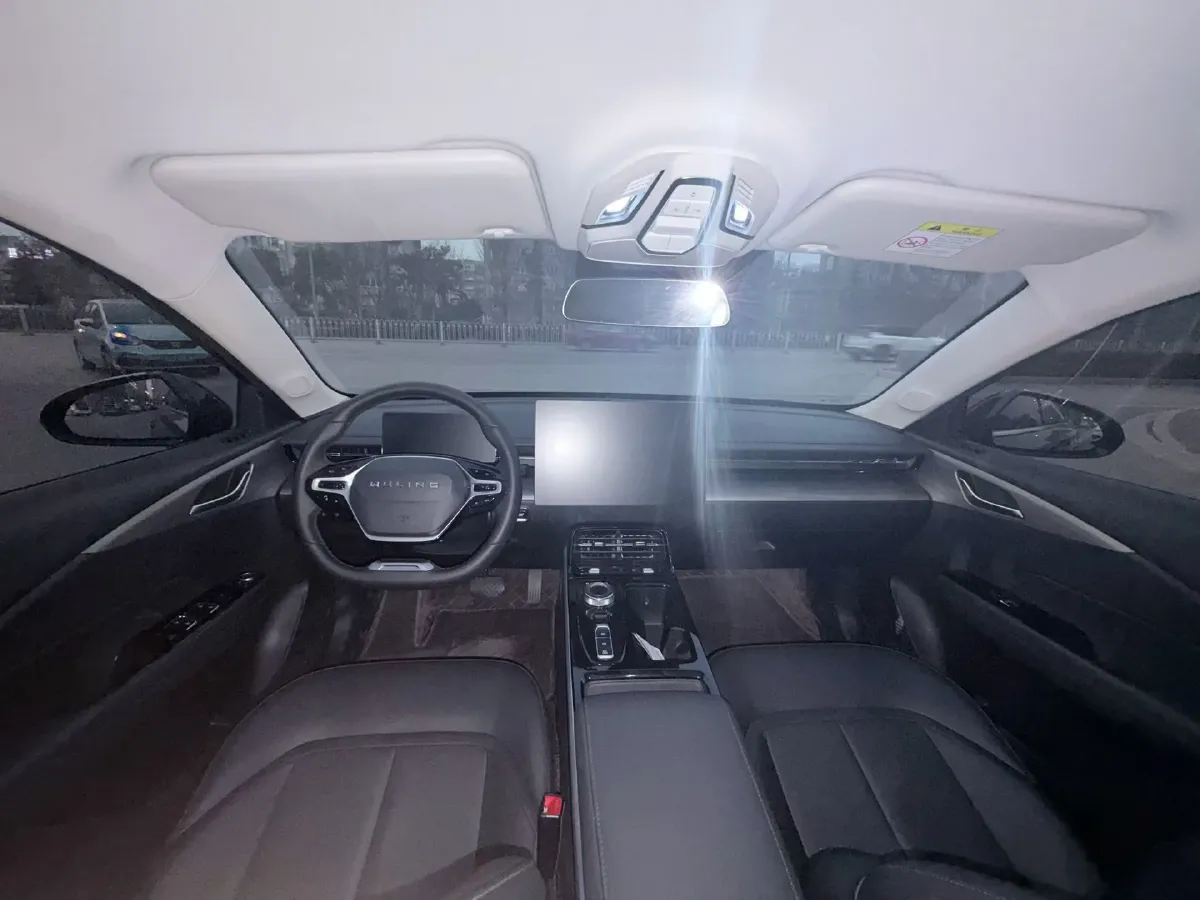 2024 WuLing XingGuang 1.5L 106HP L4 E-CVT PHEV 20.5KWH,autocango,china used car exporter,china ev exporter,chinese used car exporter,chinese used ev exporter