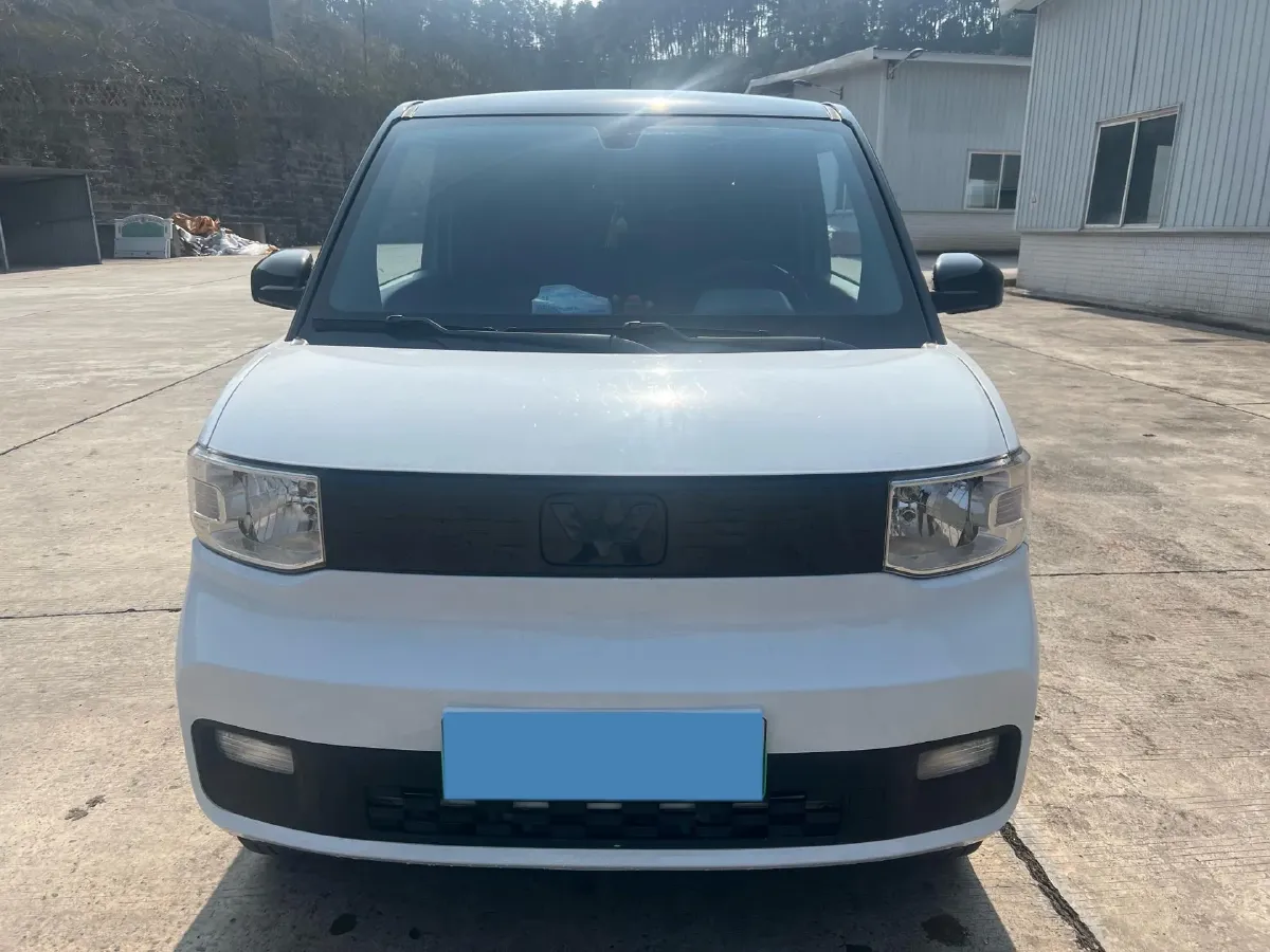 2022 LingBox uni BEV 11.52KWH,autocango,china used car exporter,china ev exporter,chinese used car exporter,chinese used ev exporter