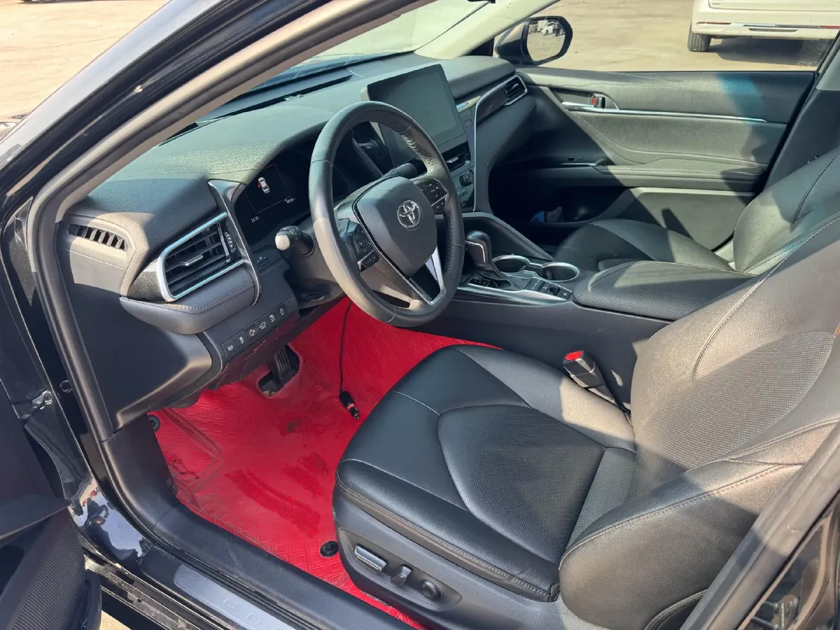 2021 Toyota Camry 2.5L 209HP L4 8AT,autocango,china used car exporter,china ev exporter,chinese used car exporter,chinese used ev exporter