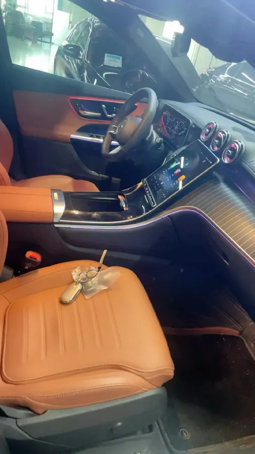 2025 Mercedes-Benz GLC Class 2.0T 258HP L4 9AT,autocango,china used car exporter,china ev exporter,chinese used car exporter,chinese used ev exporter