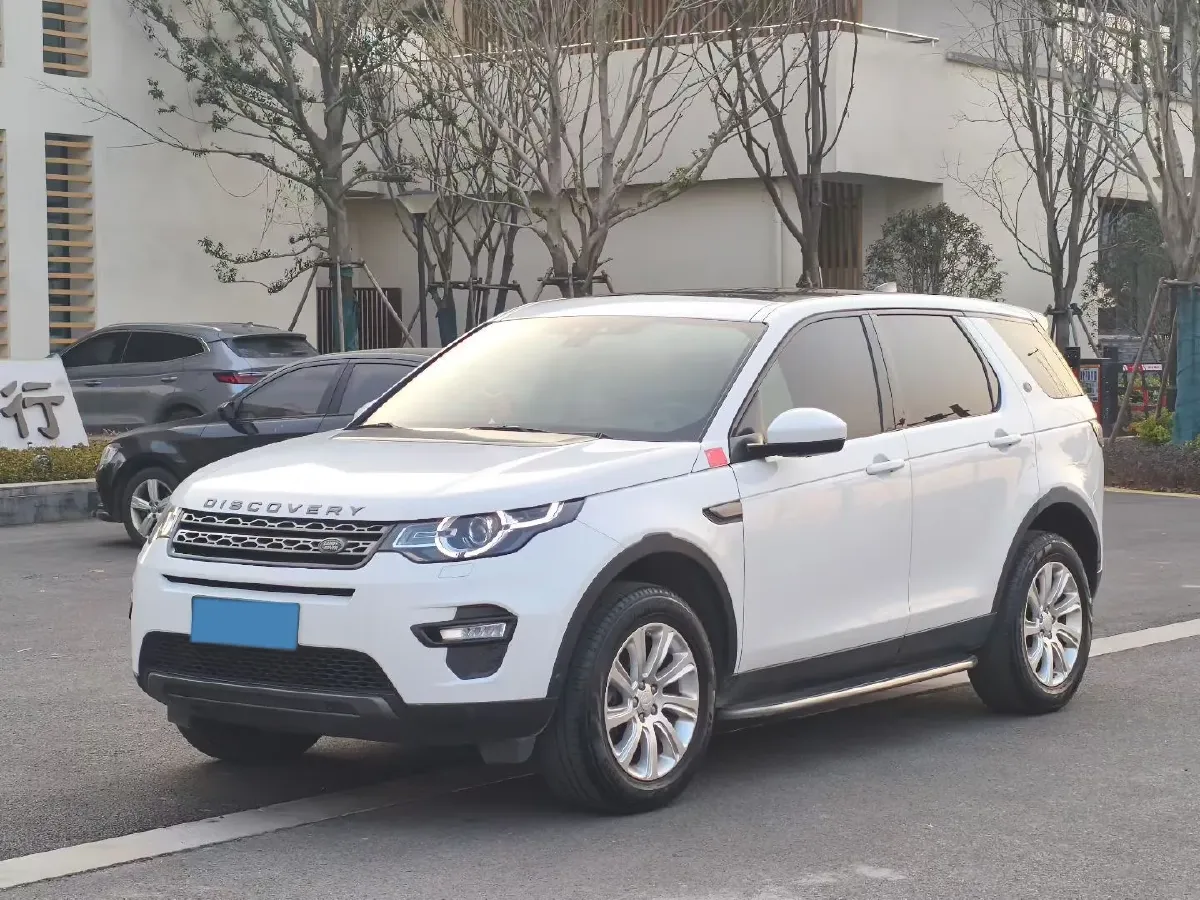 2019 Land Rover Discovery Sport 2.0T 241HP L4 9AT,autocango,china used car exporter,china ev exporter,chinese used car exporter,chinese used ev exporter