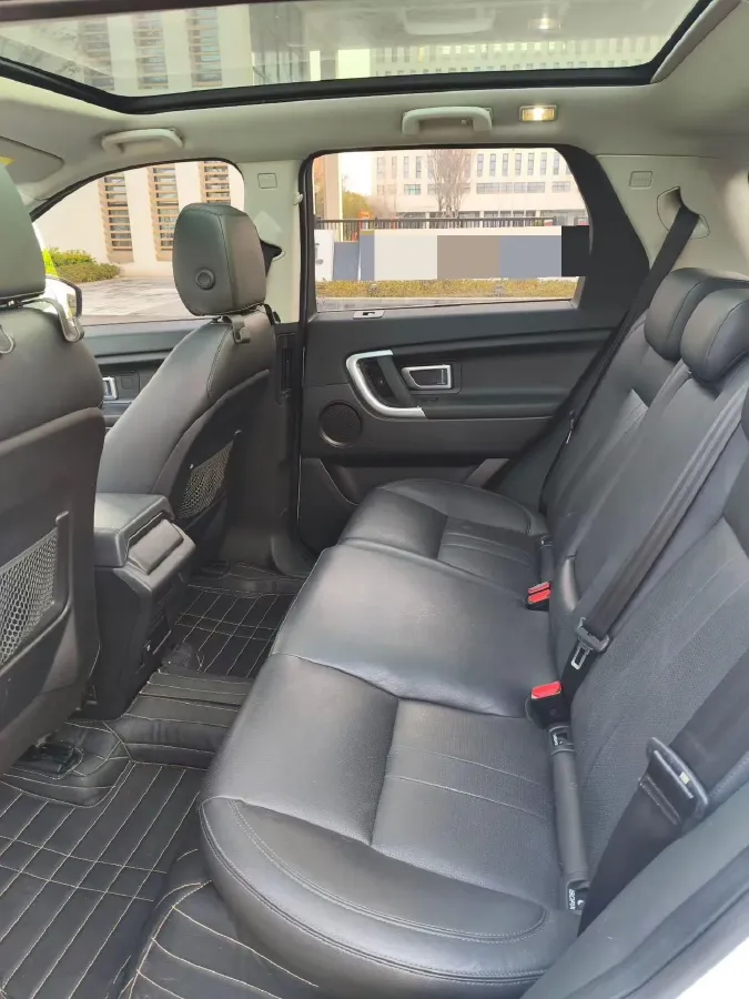 2019 Land Rover Discovery Sport 2.0T 241HP L4 9AT,autocango,china used car exporter,china ev exporter,chinese used car exporter,chinese used ev exporter