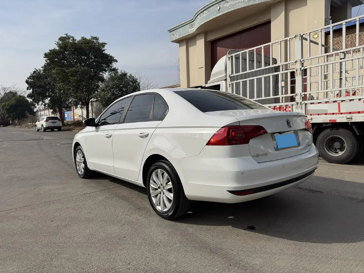 2019 Bestune T77 1.2T 143HP L4 7DCT,autocango,china used car exporter,china ev exporter,chinese used car exporter,chinese used ev exporter