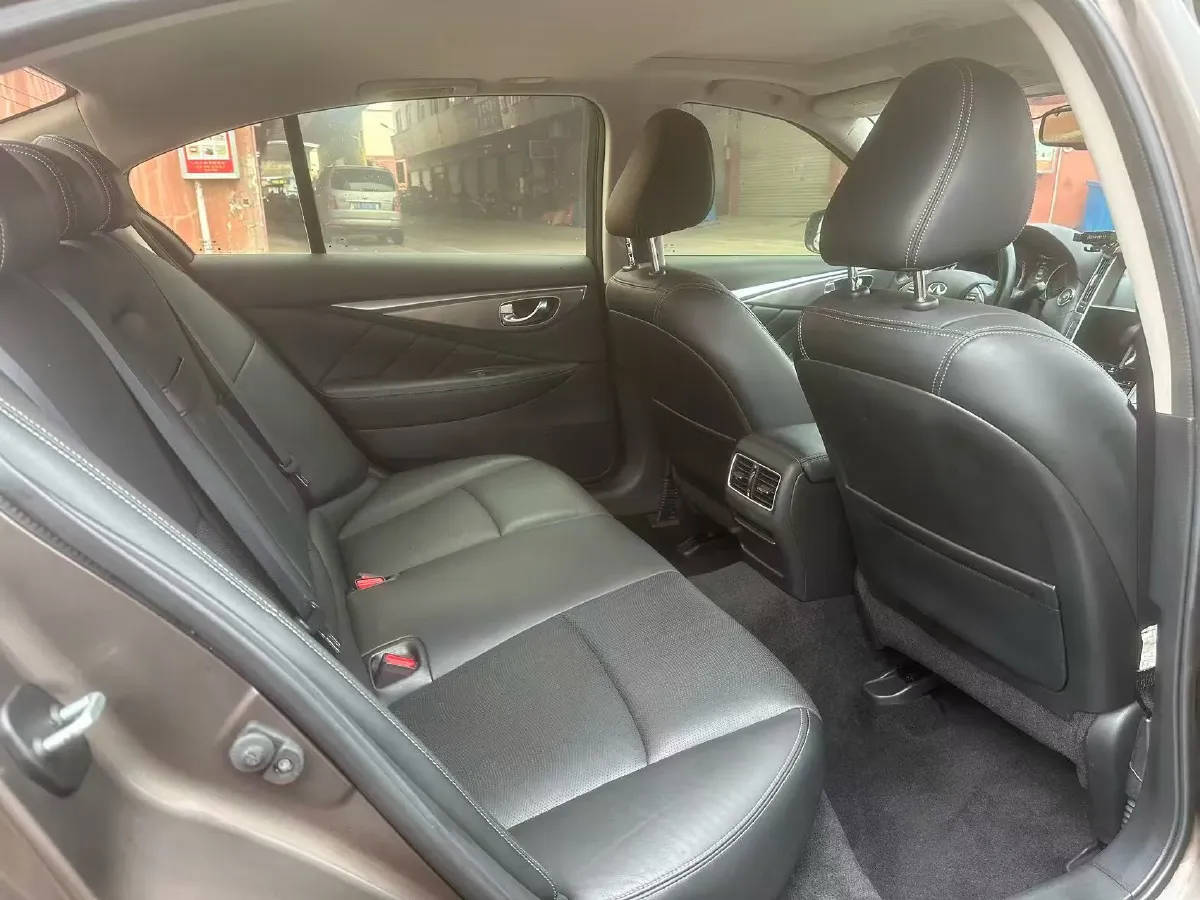 2016 Infiniti Q50L 2.0T 211HP L4 7AT,autocango,china used car exporter,china ev exporter,chinese used car exporter,chinese used ev exporter