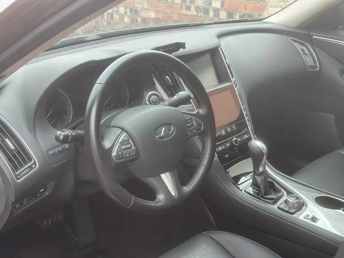 2016 Infiniti Q50L 2.0T 211HP L4 7AT,autocango,china used car exporter,china ev exporter,chinese used car exporter,chinese used ev exporter