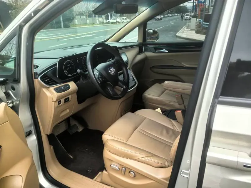 2021 Buick GL8 2.0T 237HP L4 9AT,autocango,china used car exporter,china ev exporter,chinese used car exporter,chinese used ev exporter