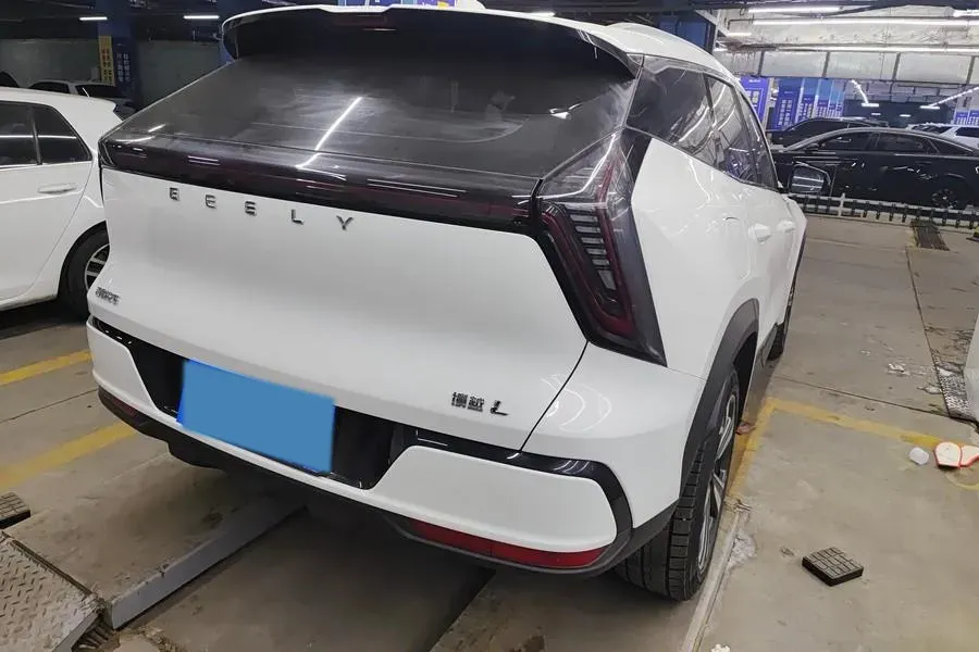 2025 Geely StarRay 1.5T 181HP L4 7DCT,autocango,china used car exporter,china ev exporter,chinese used car exporter,chinese used ev exporter